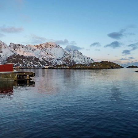 Rorbuleilighet I Idylliske Henningsvær Kültér fotó